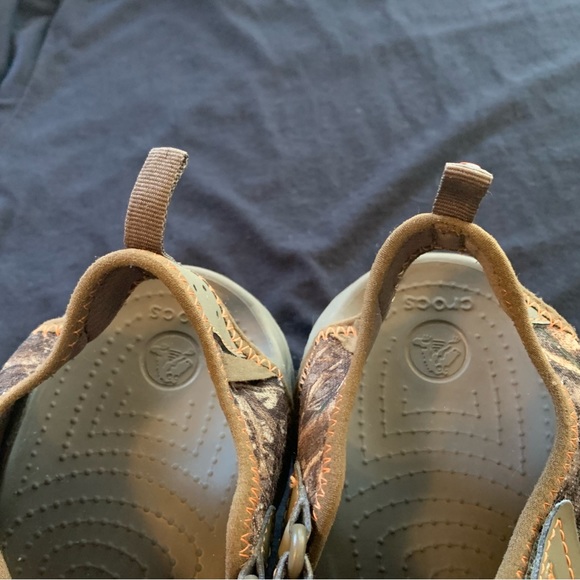 Camo Crocs - Picture 4 of 6